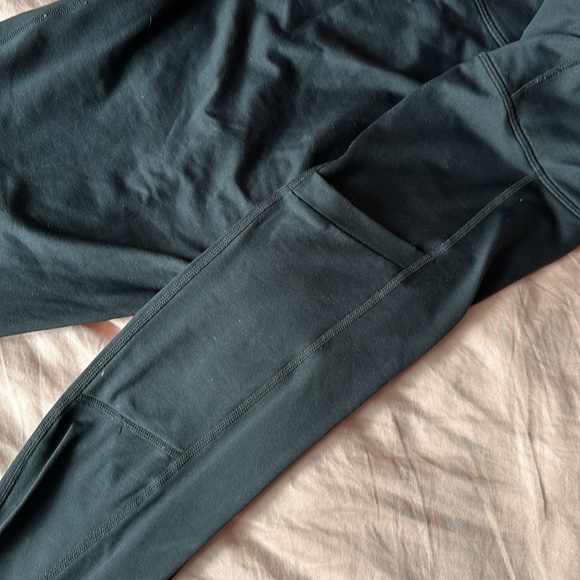 Fabletics Cold Weather High-Waisted Pocket Leggings Women size XL - Picture 7 of 11